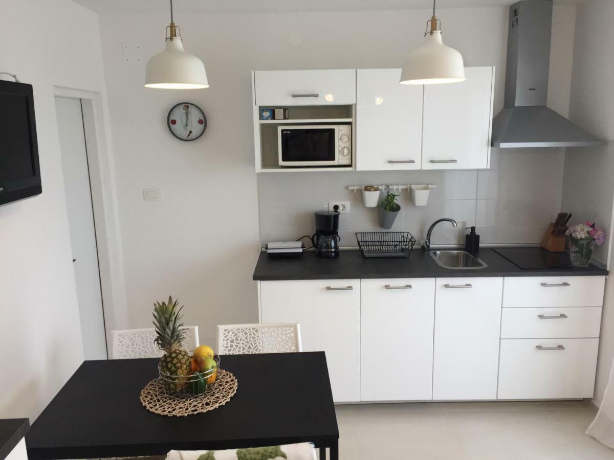 Remi Apartment Umag Exterior photo